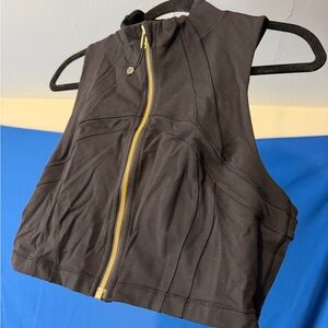 BRAND NEW WITH RIP TAG Lululemon Define Jacket Cropped Nulu Sleeveless Size 12
